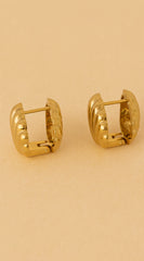 Clam Shell Hoop Earrings - Gold
