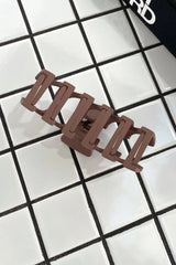 Issy Claw Clip - Brown