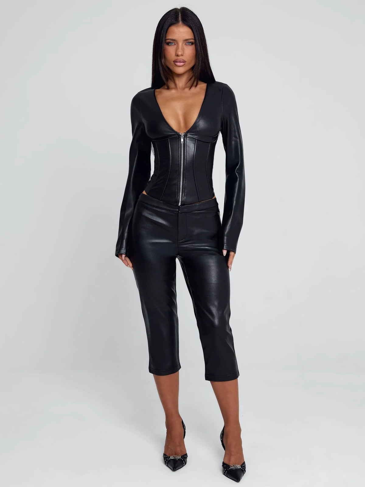 SIVANA CAPRI PANT BLACK
